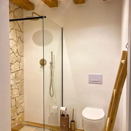 Treestudio Apartamento *