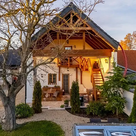 Treestudio Lägenhet Lipi