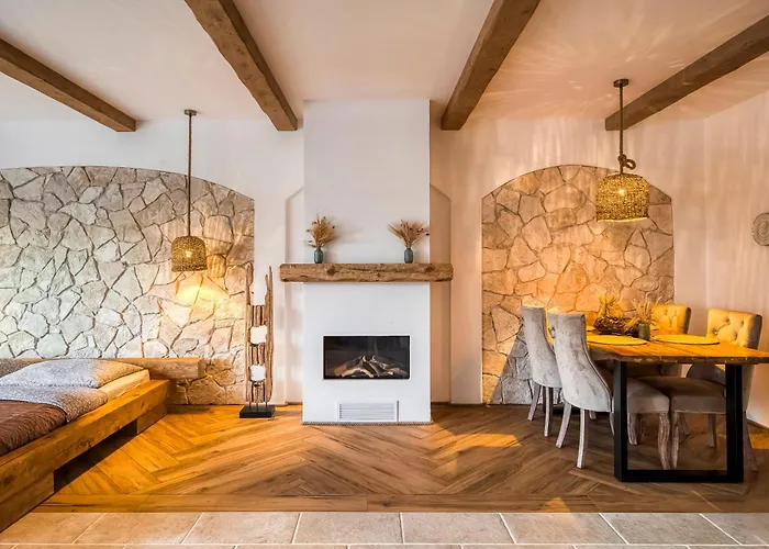 Treestudio Apartamento Lipi